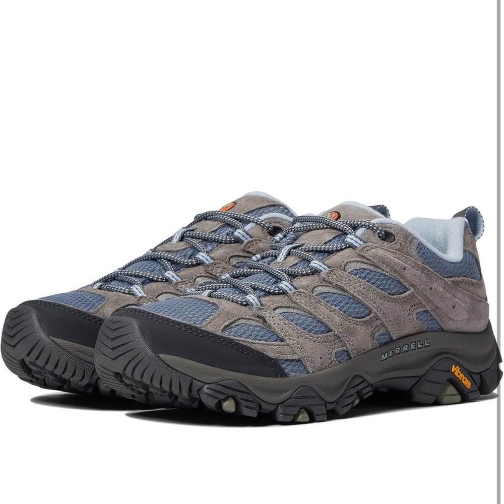 Merrell Womens Moab 3. Smoke color. Size 9.5 women’s.